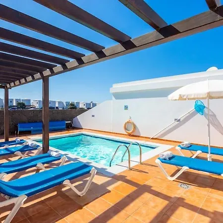 Pepe Nyaraló Playa Blanca
